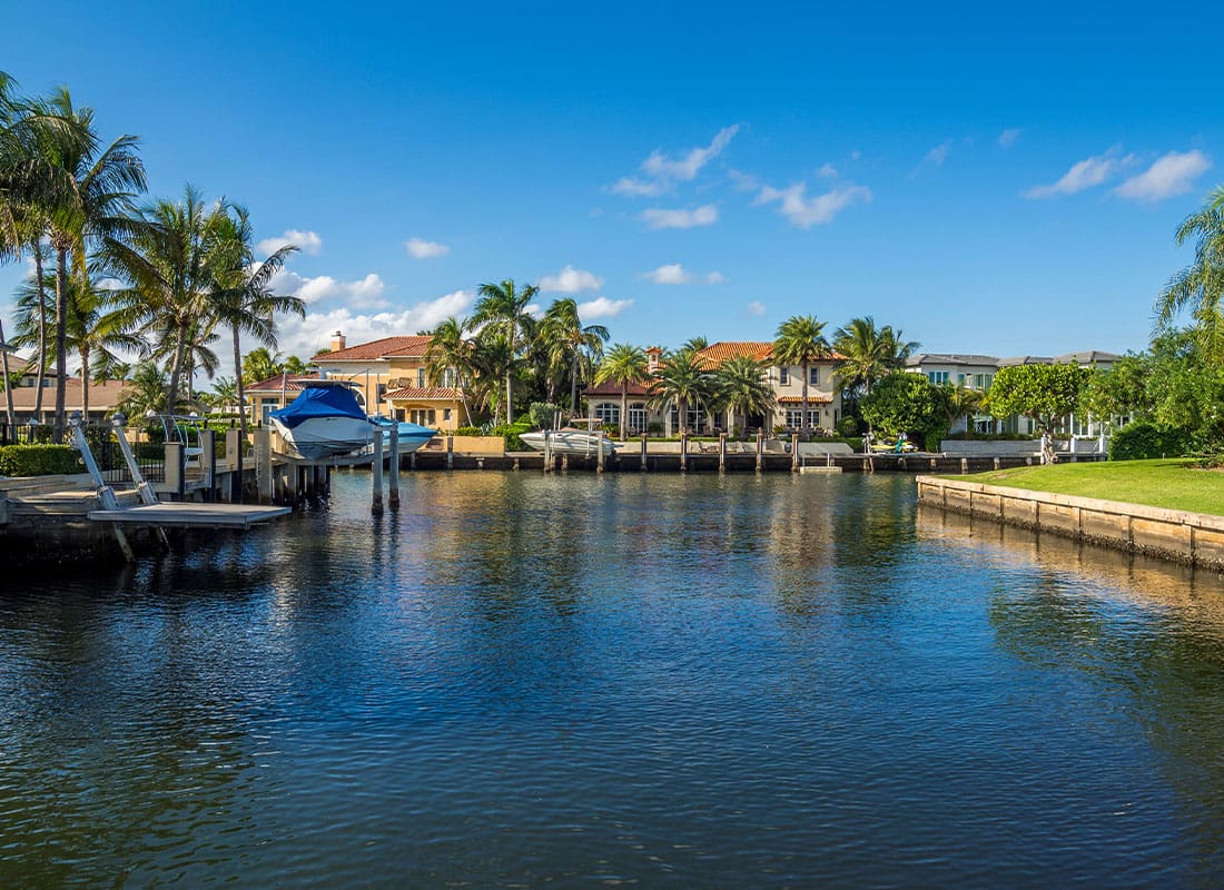 Insurance Solutions - Waterfront Neighbourhood in South Florida